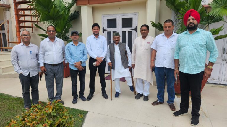 12 जिलों ने 13 वें जिला हरिद्वार से मांगा समर्थन